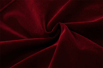 JACKE MIT METALLNIETEN, REISSVERSCHLUSS UND FELLBESATZ