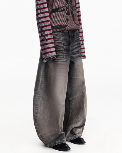 Washed Curved Jeans-GREY