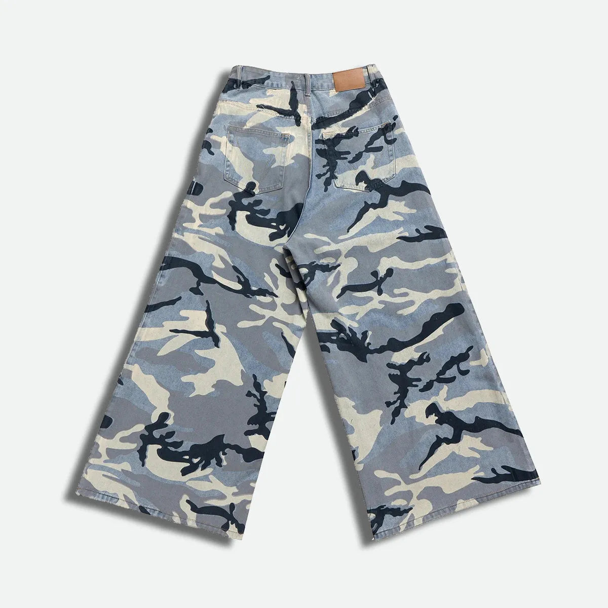 BAGGY CAMO DENIM