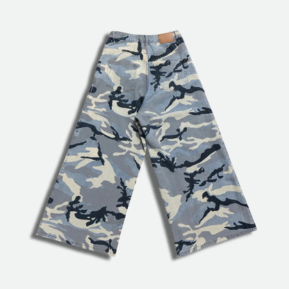 BAGGY CAMO DENIM