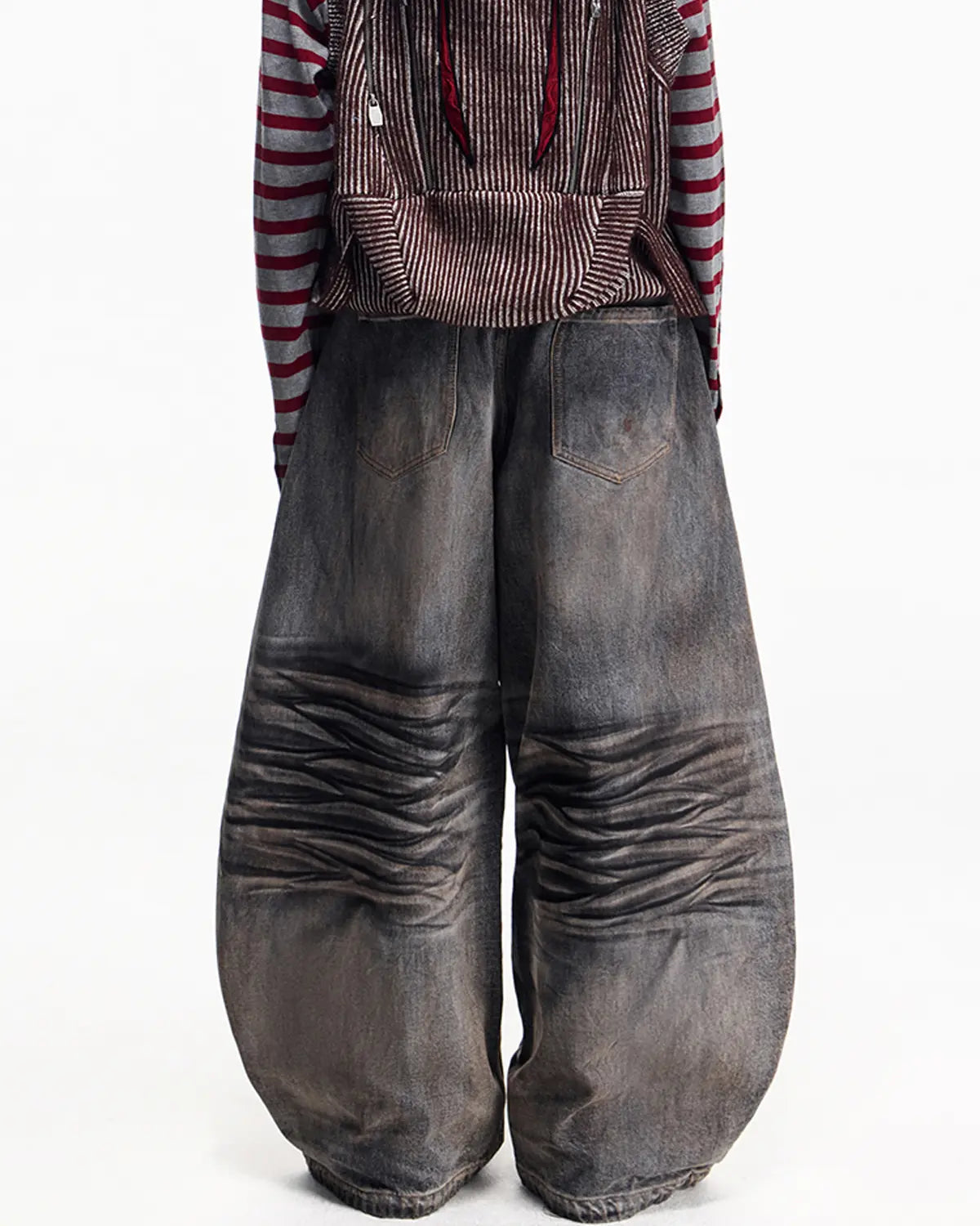 Washed Curved Jeans-GREY